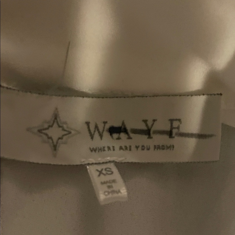 WAYF White Ruffle Blouse XS - Picture 2 of 3